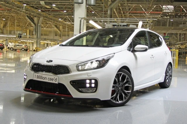 1000000th-Kia-ceed-640x426.webp