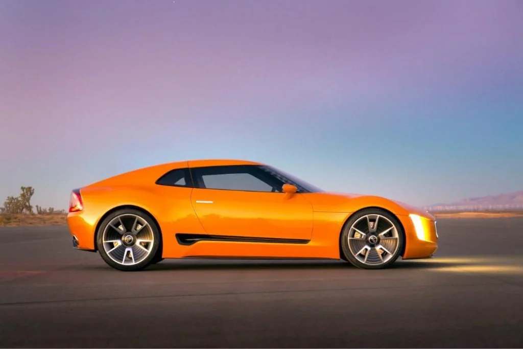 2014-kia-gt4-stinger-08.webp