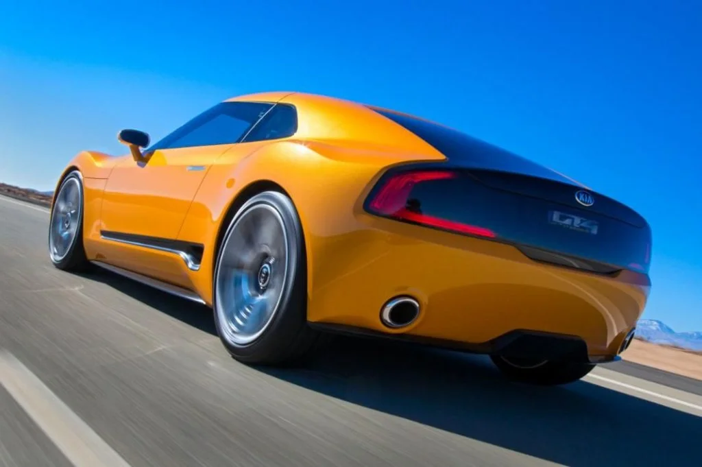 2014-kia-gt4-stinger-10.webp