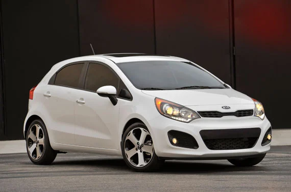 C__Data_Users_DefApps_AppData_INTERNETEXPLORER_Temp_Saved Images_KiaRio5drNYShow_027.webp