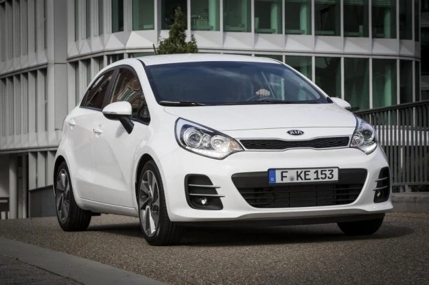 C__Data_Users_DefApps_AppData_INTERNETEXPLORER_Temp_Saved Images_nuova-kia-rio-2015-anteriore.webp