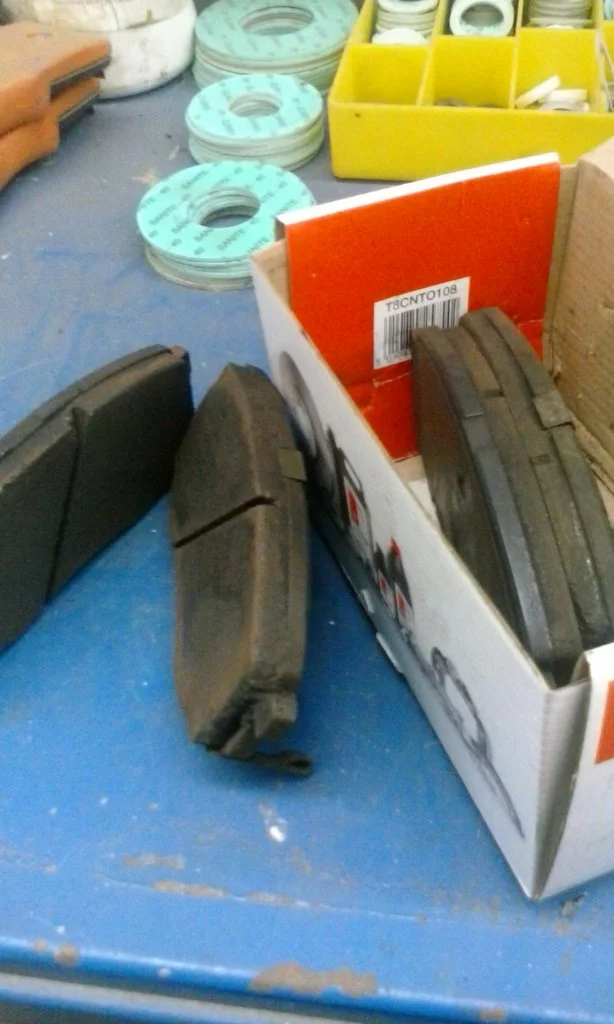Costo sostituzione pastiglie freni kia sportage