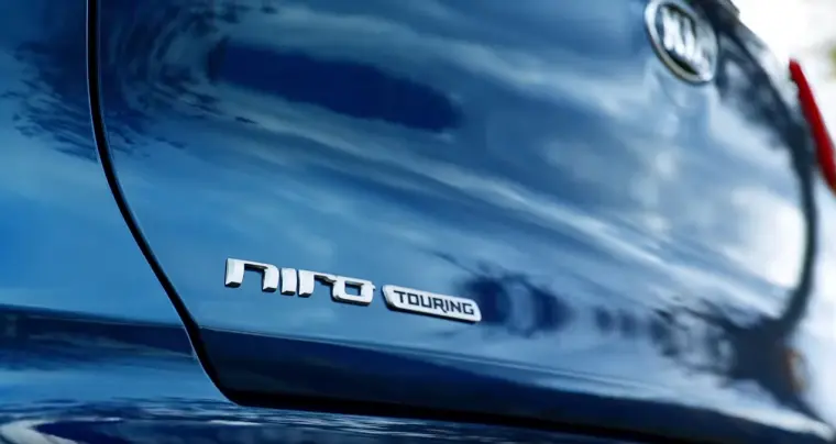 Kia-Niro-TV-Spot-McCarthy-1-760x404.webp