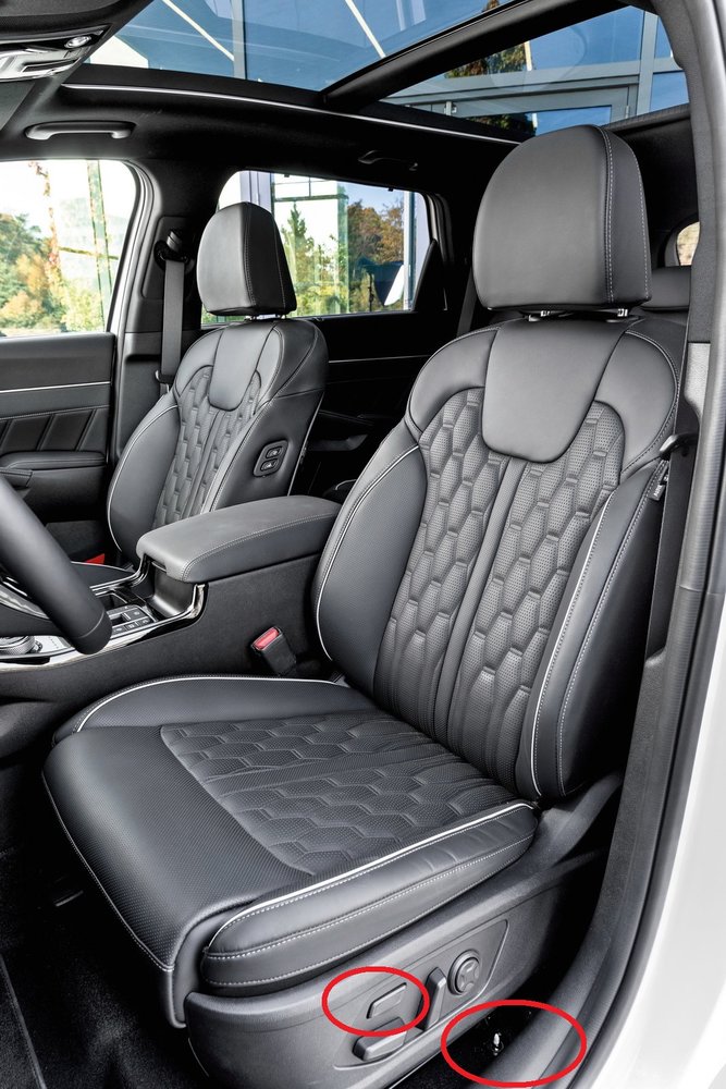 kia-sorento-2021-altre_10.jpg