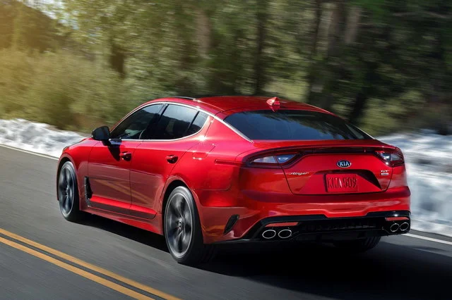 kia-stinger-2017_21.webp