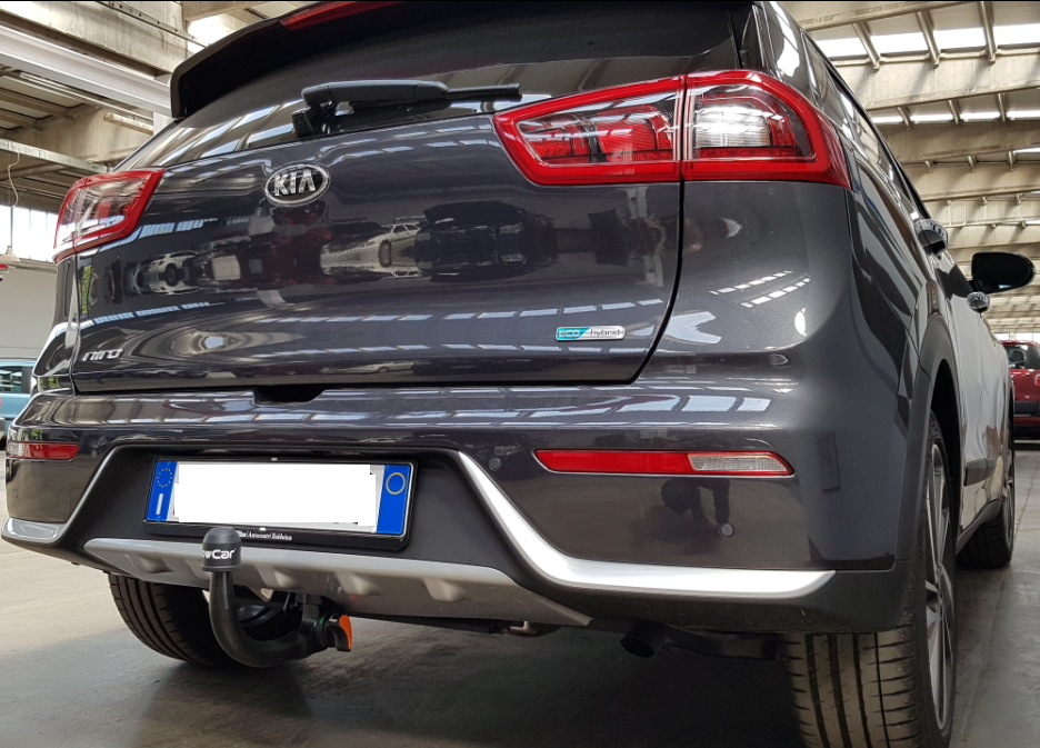 Niro con gancio.webp