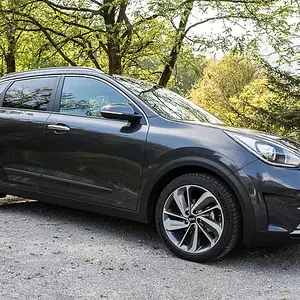 Kia Niro 1.6 GDi HEV Hybrid DCT