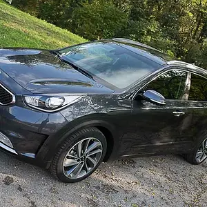 Kia Niro 1.6 GDi HEV Hybrid DCT