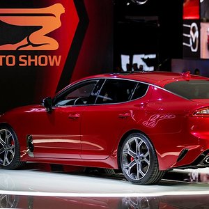 Nuova Kia Stinger al Salone di Detroit 2017 | Quattroruote