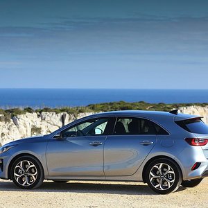 kia-ceed-galerie-foto-f0a7ff014de78485f5-0-0-0-0-0