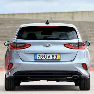 kia-ceed-galerie-foto-d1f49f014dfa83cc48-0-0-0-0-0