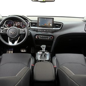 kia-ceed-galerie-foto-accaff014df882e7b1-0-0-0-0-0