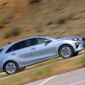kia-ceed-galerie-foto-a2c1af014e158190c7-0-0-0-0-0