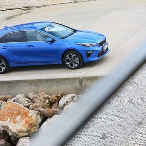 kia-ceed-galerie-foto-8316af014e088dd044-0-0-0-0-0