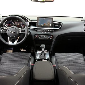 kia-ceed-galerie-foto-53f16f014e118e8d95-0-0-0-0-0