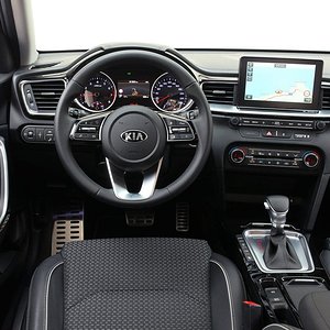 kia-ceed-galerie-foto-2b4b1f014e188d1af3-0-0-0-0-0