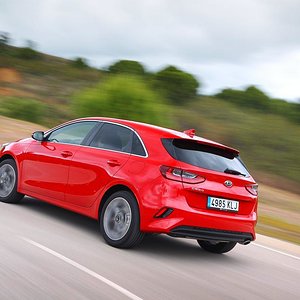 kia-ceed-galerie-foto-0fb6ef014e1c829734-0-0-0-0-0