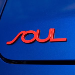 Kia-Soul-EV-Boardmasters-Edition-17.jpg