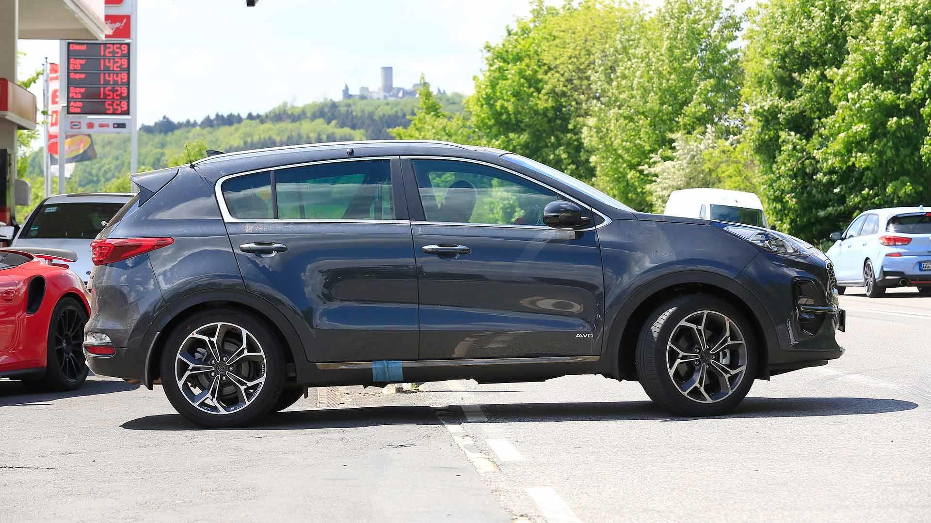 2019-kia-sportage-08