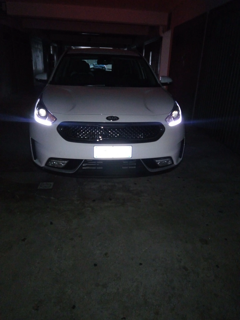 Anteriore My Kia Niro (2)