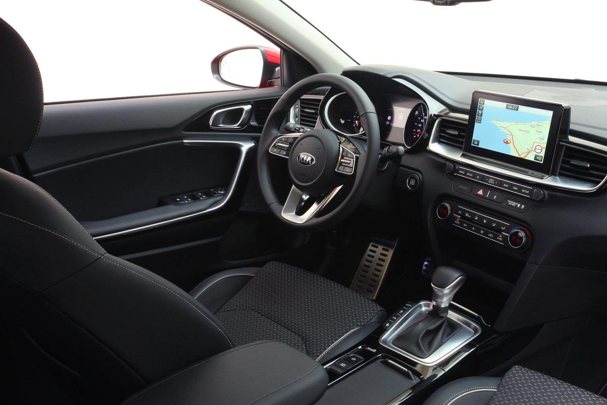 kia-ceed-galerie-foto-a0f86f014df087c85d-0-0-0-0-0