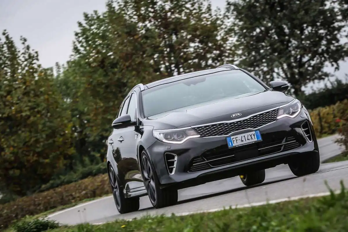 motore-della-optima-sportswagon-gt