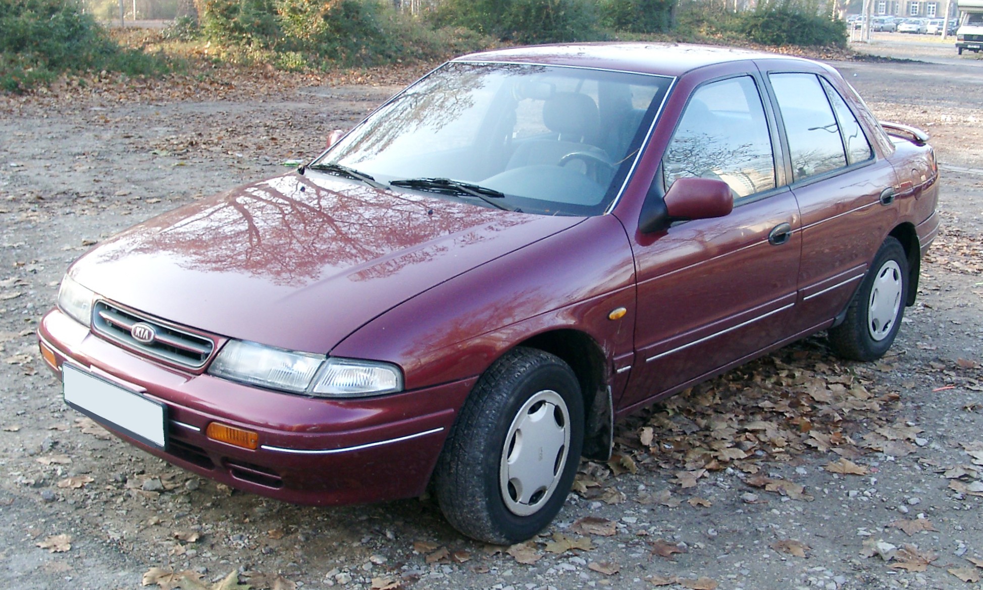 Kia_Sephia_front_20071205.jpg